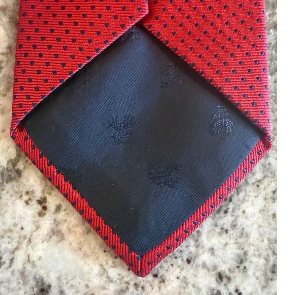 Brooks Brothers Silk Tie‎ Red Navy Small Dot Pattern Men's Business Formal - Picture 2 of 4